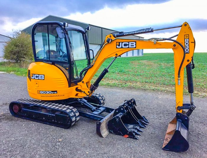 JCB 8030